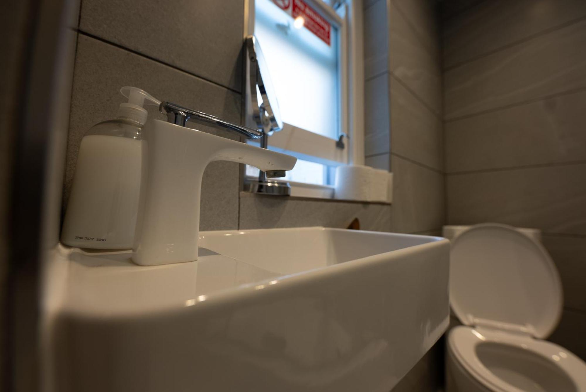 Central Brighton Modern One Bed Apartments Bagian luar foto